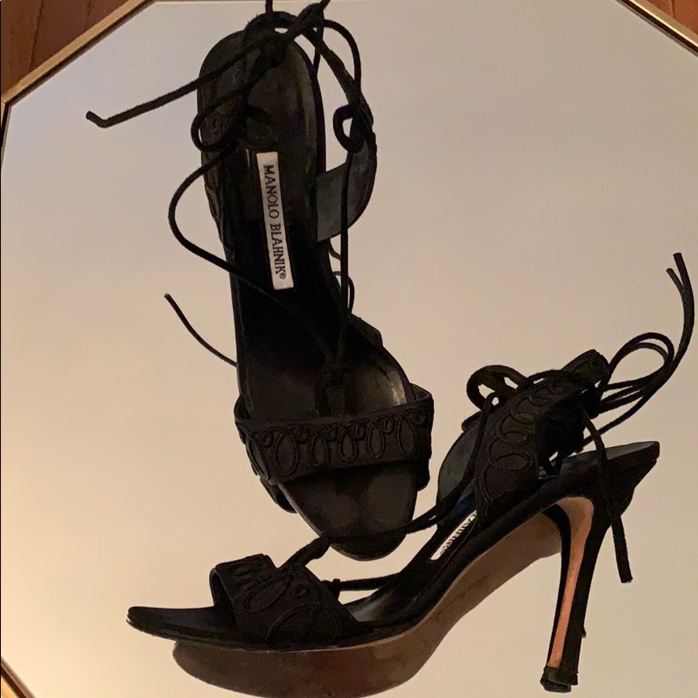 MANOLO BLAHNIK Luxury Slingback Sandal with Suede